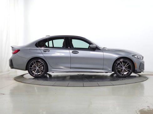 Used 2024 BMW 330i xDrive Sedan w/ M Sport Package AWD/4WD image 11