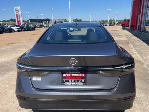 New 2026 Nissan Sentra SV w/ SV Convenience Package FWD image 3
