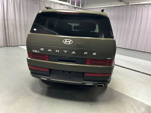 Used 2025 Hyundai Santa Fe SEL AWD/4WD image 6