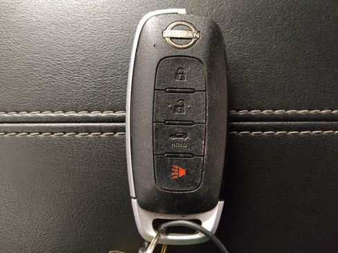 Used 2024 Nissan Sentra SV FWD image 32