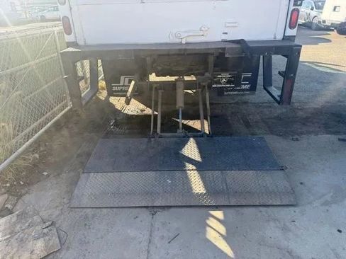 Used 2013 Ford F550 2WD Regular Cab Super Duty w/ Payload Upgrade Pkg image 6