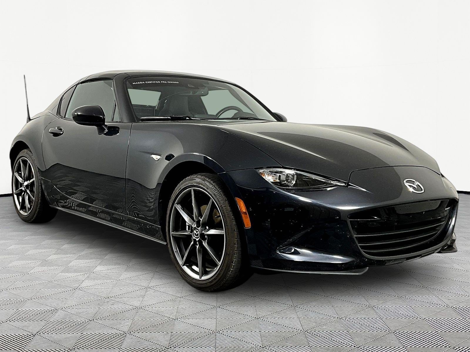 Used 2023 MAZDA MX-5 Miata Grand Touring RWD image 3