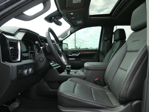 Certified 2024 GMC Sierra 1500 Denali w/ Denali Reserve Package AWD/4WD image 23