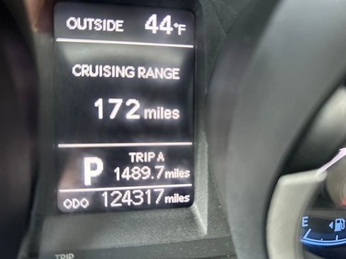 Used 2016 Toyota Corolla S image 10