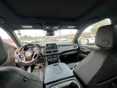 Certified 2024 Chevrolet Tahoe High Country w/ Advanced Technology Package image 26