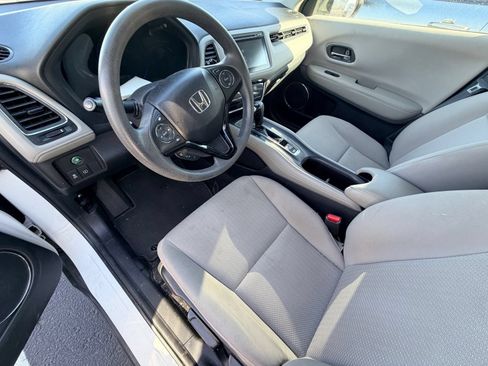 Certified 2018 Honda HR-V EX image 8