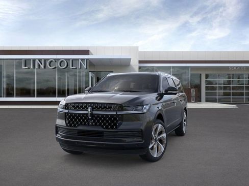 New 2025 Lincoln Navigator L Black Label image 2
