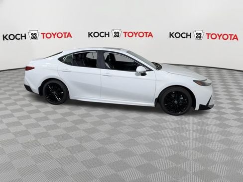 New 2026 Toyota Camry SE FWD image 6