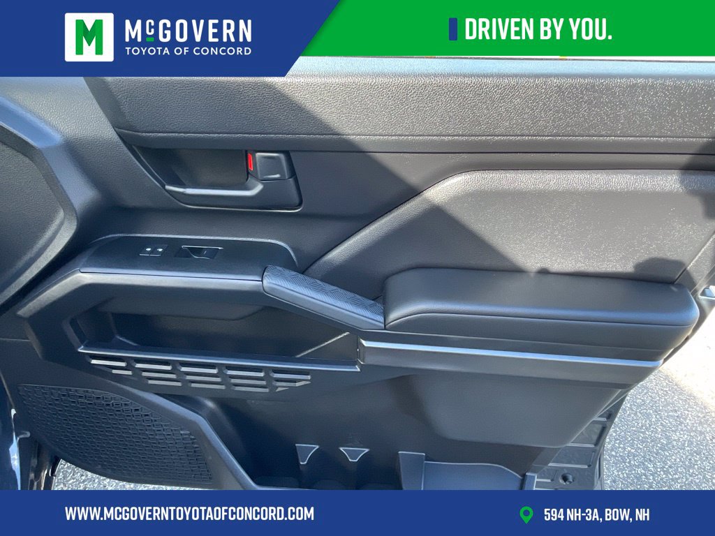 Used 2026 Toyota 4Runner SR5 AWD/4WD image 27