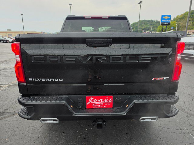 New 2026 Chevrolet Silverado 1500 RST w/ Z71 Off-Road Package AWD/4WD image 4