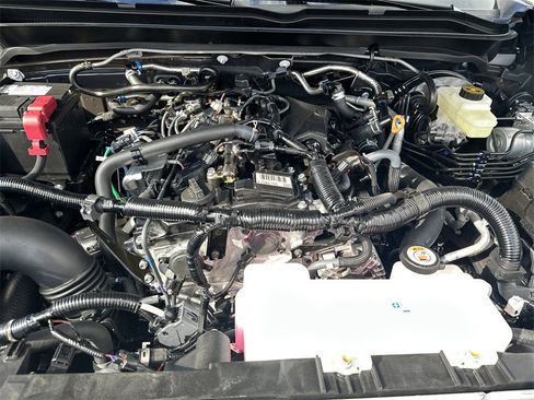 New 2025 Toyota Tacoma TRD Off-Road image 10