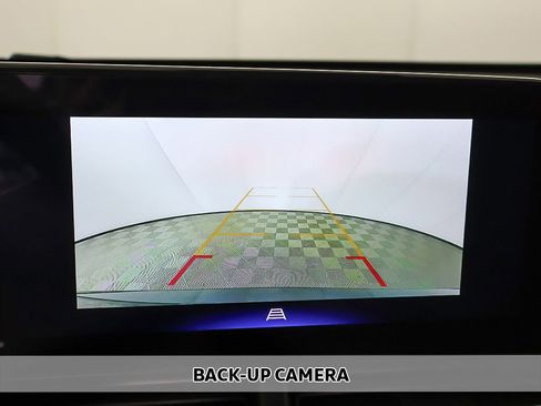 Used 2025 Chevrolet Trax RS w/ Driver Confidence Package image 5