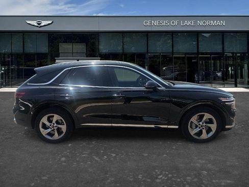 Used 2026 Genesis GV70 2.5T AWD/4WD image 4