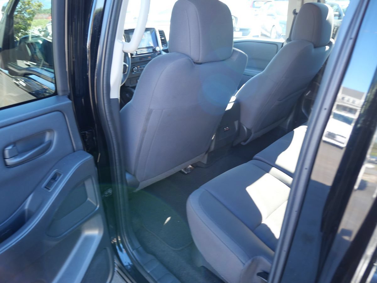 Used 2022 Nissan Frontier S w/ Technology Package AWD/4WD image 18
