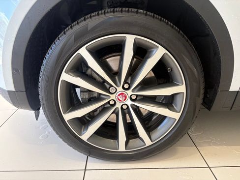 Used 2019 Jaguar E-PACE SE AWD/4WD image 11
