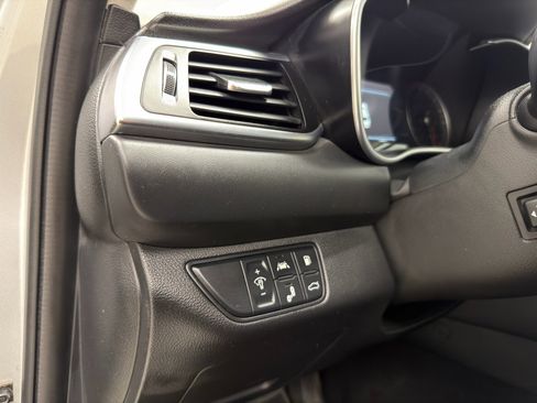 Used 2019 Genesis G70 2.0T Advanced w/ Dynamic Package image 16