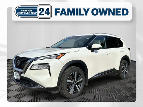 Used 2023 Nissan Rogue SL AWD/4WD image 1