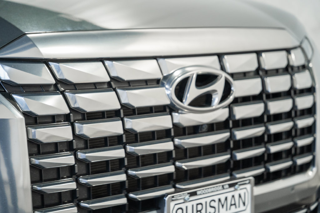 Used 2023 Hyundai Palisade Calligraphy FWD image 8