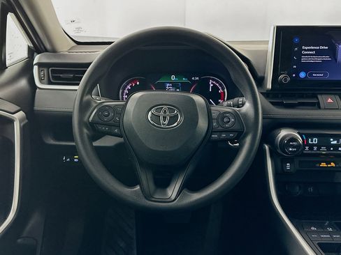 Used 2024 Toyota RAV4 XLE image 18