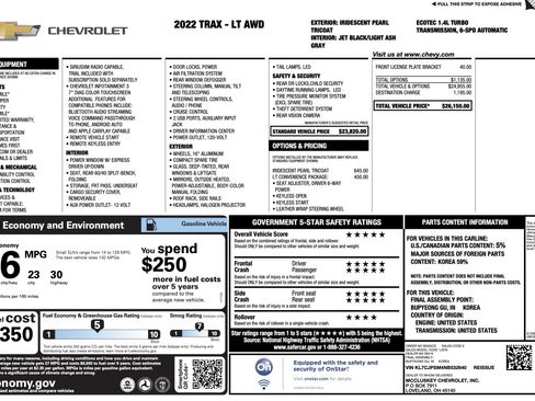 Used 2022 Chevrolet Trax LT w/ LT Convenience Package AWD/4WD image 4