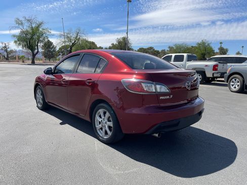 Used 2010 MAZDA MAZDA3 i Touring image 3