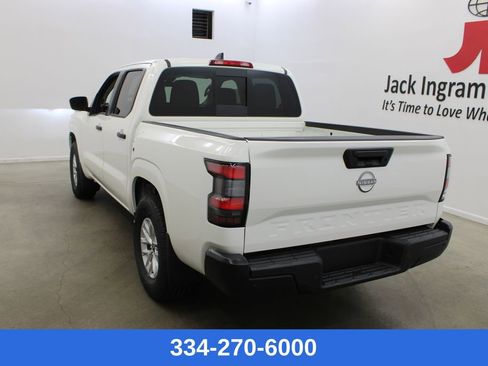 New 2026 Nissan Frontier S image 2