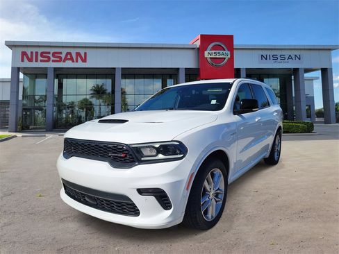 Used 2023 Dodge Durango R/T image 9