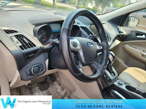 Used 2014 Ford Escape Titanium AWD/4WD image 10