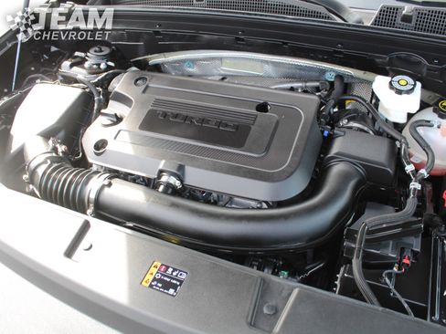 Certified 2023 Buick Envision Essence w/ Sport Touring Package image 30