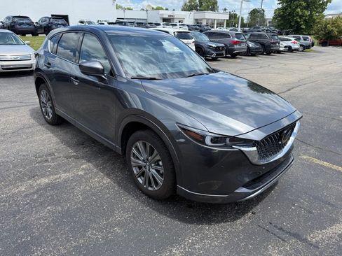 Used 2024 MAZDA CX-5 Signature AWD/4WD image 4