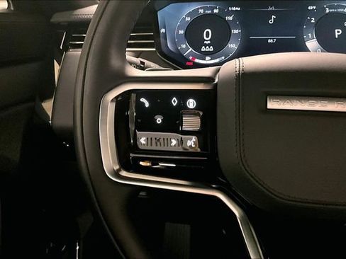 Certified 2025 Land Rover Range Rover Sport image 20