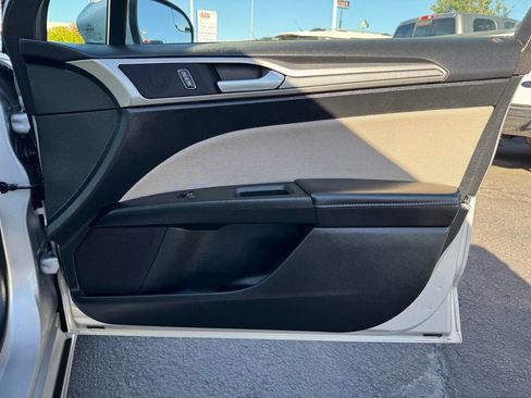 Used 2018 Ford Fusion S image 19