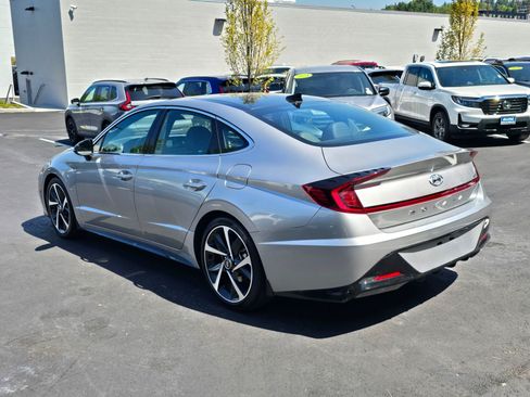 Used 2021 Hyundai Sonata SEL Plus w/ Tech Package FWD image 5