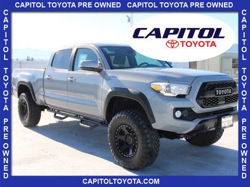 Used 2020 Toyota Tacoma TRD Off-Road image 1