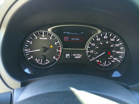 Used 2013 Nissan Altima 2.5 S image 26