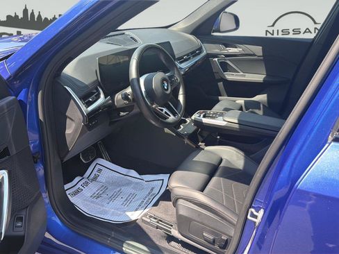 Used 2026 BMW X1 xDrive28i AWD/4WD image 9