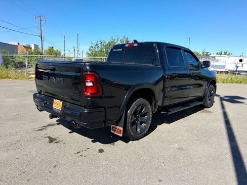 Used 2025 RAM 1500 Big Horn AWD/4WD image 8