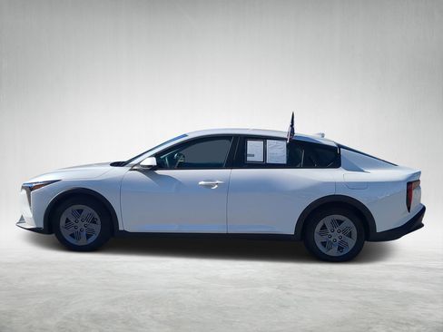 Certified 2025 Kia K4 LX image 6