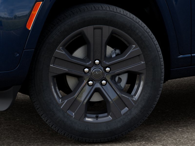 New 2027 Jeep Grand Cherokee Limited AWD/4WD image 8