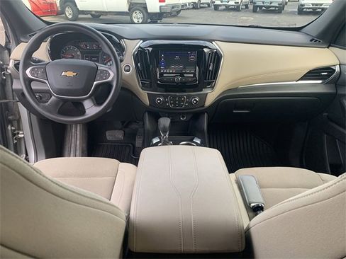 Certified 2023 Chevrolet Traverse LS image 19