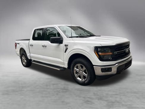 Used 2025 Ford F150 XLT w/ Equipment Group 301A Standard AWD/4WD image 2
