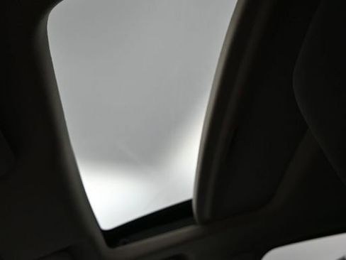 Used 2021 Honda HR-V EX image 18