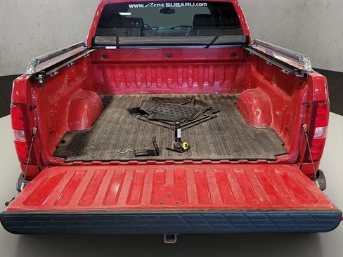 Used 2007 Chevrolet Silverado 1500 LTZ w/ Safety Package AWD/4WD image 40