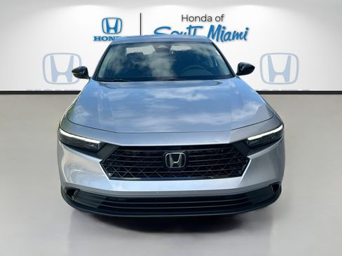 New 2025 Honda Accord SE image 2