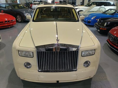 Used 2006 Rolls-Royce Phantom Sedan RWD image 10