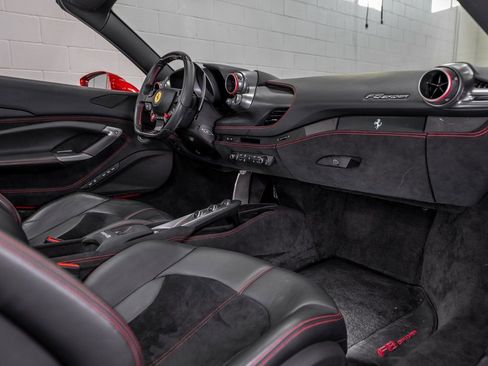Certified 2022 Ferrari F8 Tributo image 15