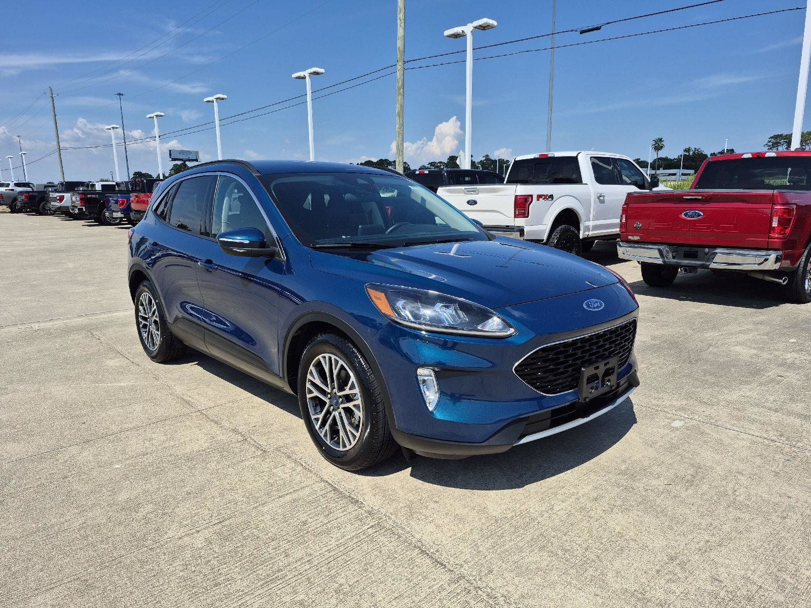 Used 2020 Ford Escape SEL FWD image 17