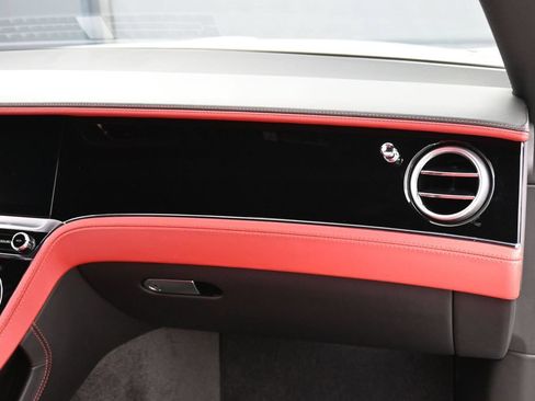 Certified 2021 Bentley Continental GT AWD/4WD image 28