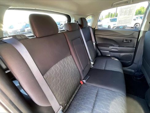 Used 2024 Mitsubishi Outlander Sport ES AWD/4WD image 15