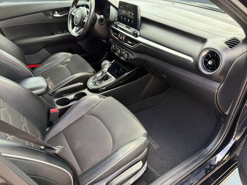 Used 2021 Kia Forte GT-Line FWD image 31